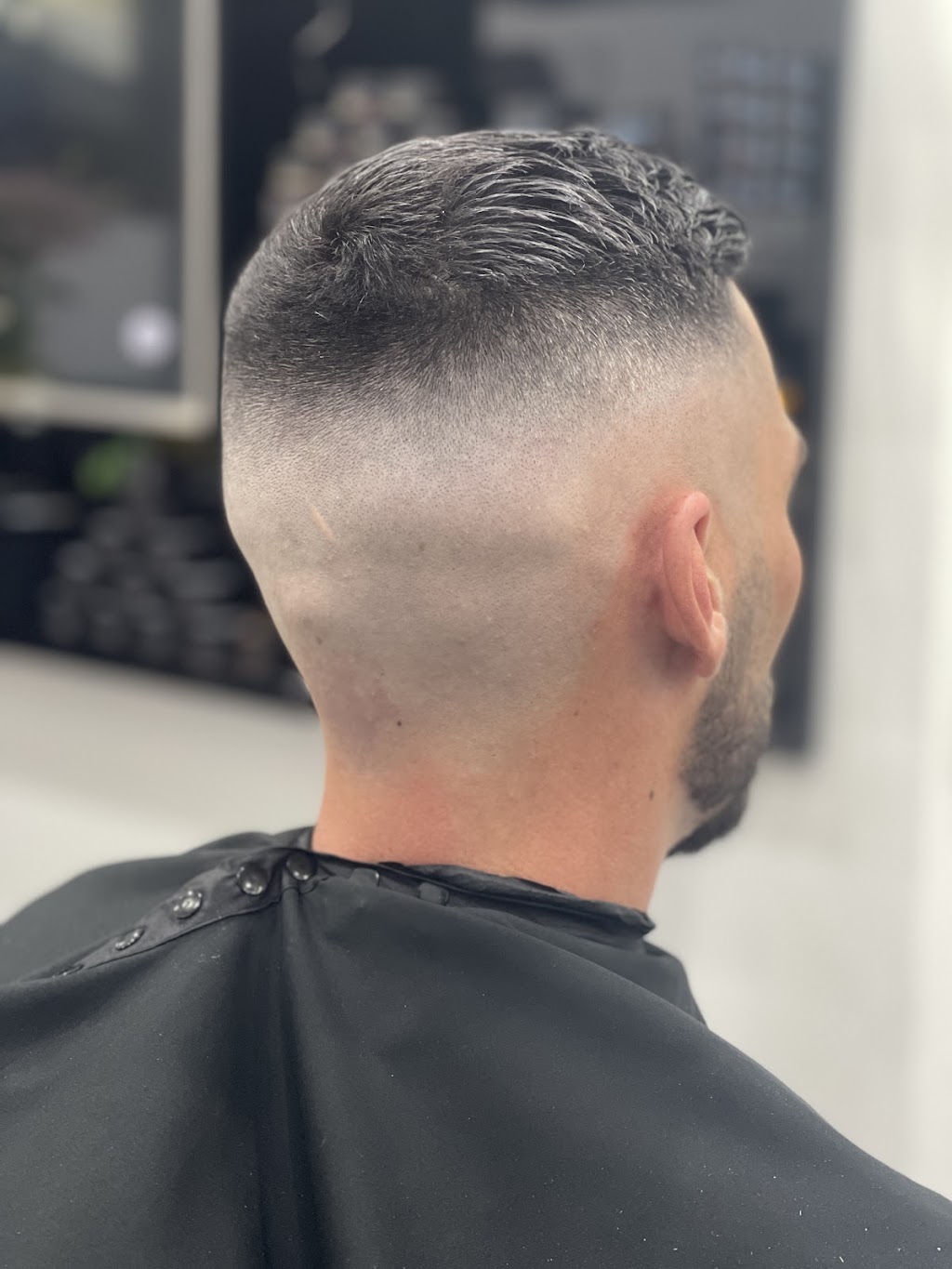 ERFAN Barber | 46B Darlinghurst Rd, Potts Point NSW 2011, Australia | Phone: 0437 757 777