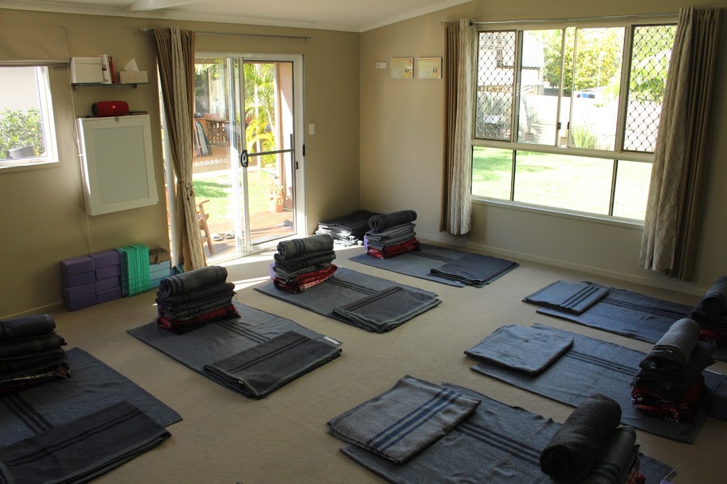 Real Life Yoga | gym | 209 Randall Rd, Wynnum West QLD 4178, Australia | 0408153813 OR +61 408 153 813