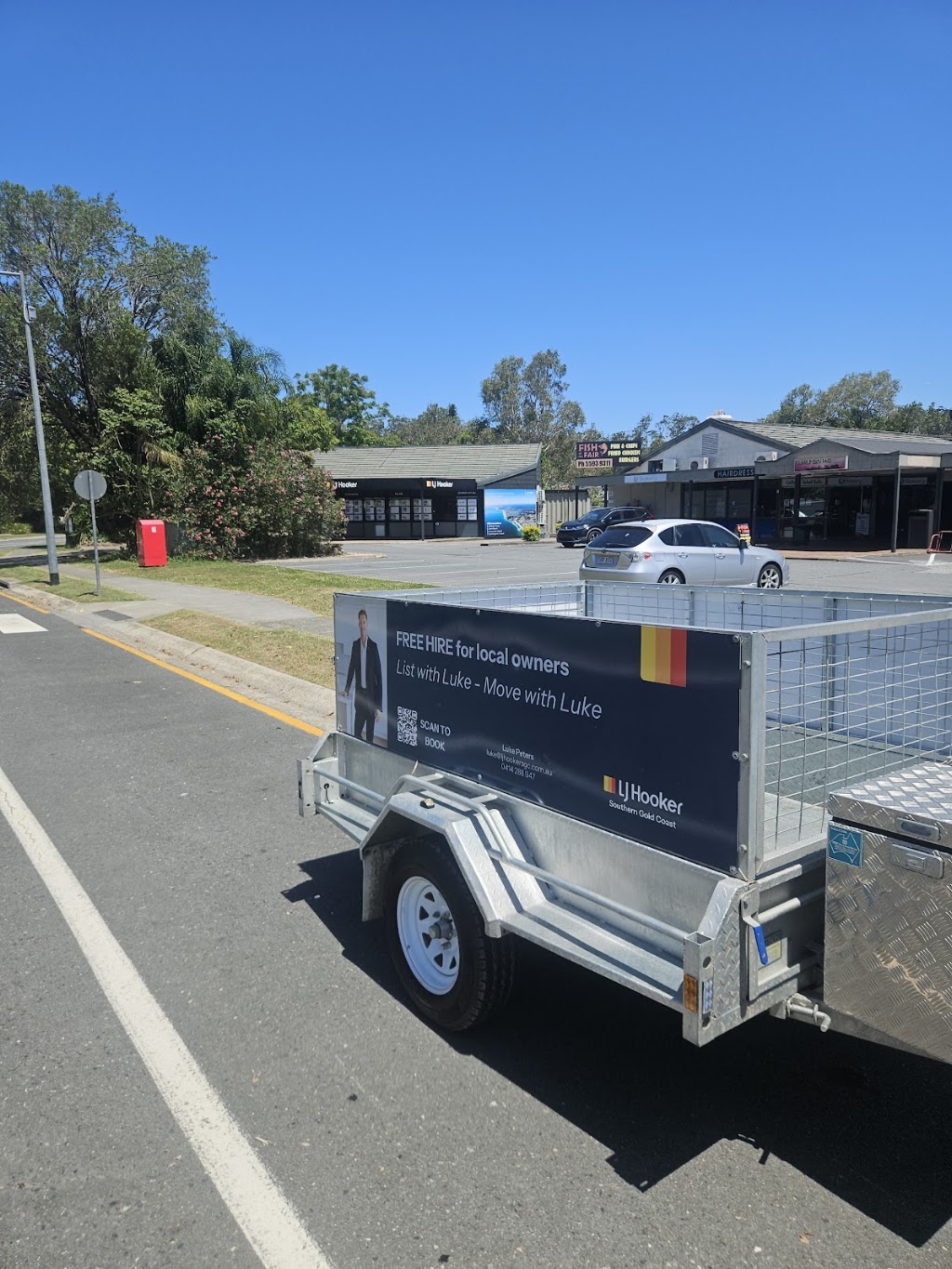 LJ Hooker Currumbin - Southern Gold Coast | 17/15 Bienvenue Dr, Currumbin Waters QLD 4223, Australia | Phone: (07) 5593 9699