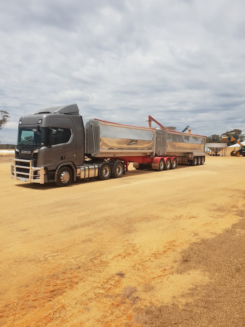 Landsborough West Grain Storage | School Loop Rd, Landsborough West VIC 3384, Australia