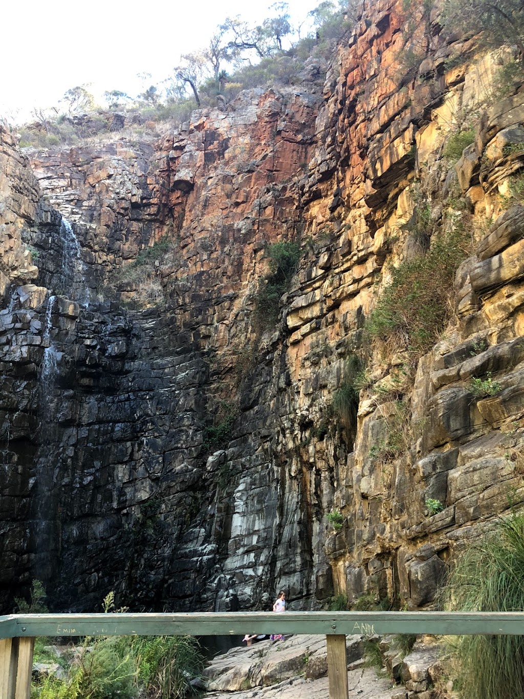 Giants Cave | tourist attraction | Morialta Conservation Park, Morialta Falls Rd, Woodforde SA 5072, Australia | 0892199000 OR +61 8 9219 9000