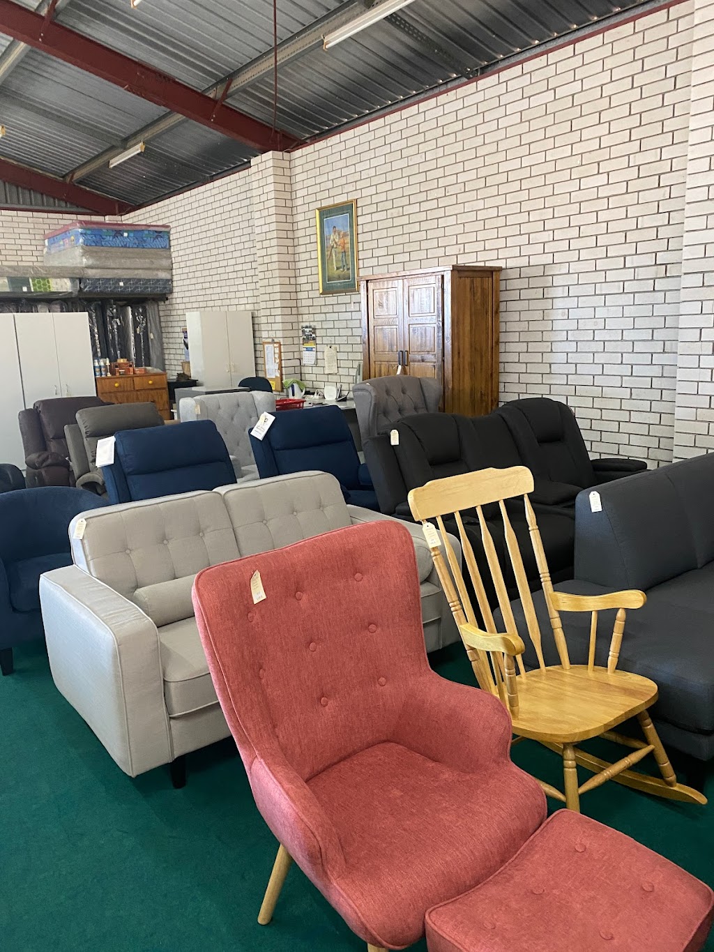 Henry Lorrimer Furniture | home goods store | 78 Campbell St, Oakey QLD 4401, Australia | 0746912494 OR +61 7 4691 2494