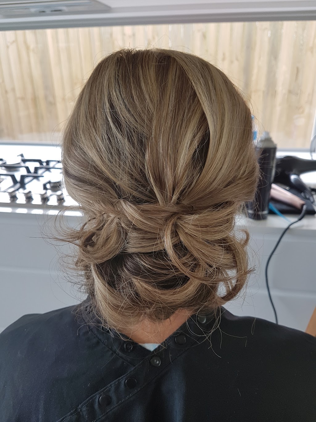 station hair beauty make-up nails | hair care | 29/4 Tweed Coast Rd, Cabarita Beach NSW 2488, Australia | 0266764644 OR +61 2 6676 4644