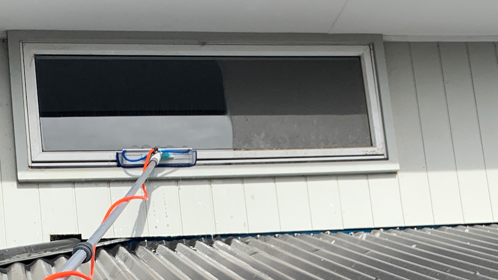 Window & Pressure Cleaning Doreen | 58 Vantage Point Blvd, Doreen VIC 3754, Australia | Phone: 0401 351 813