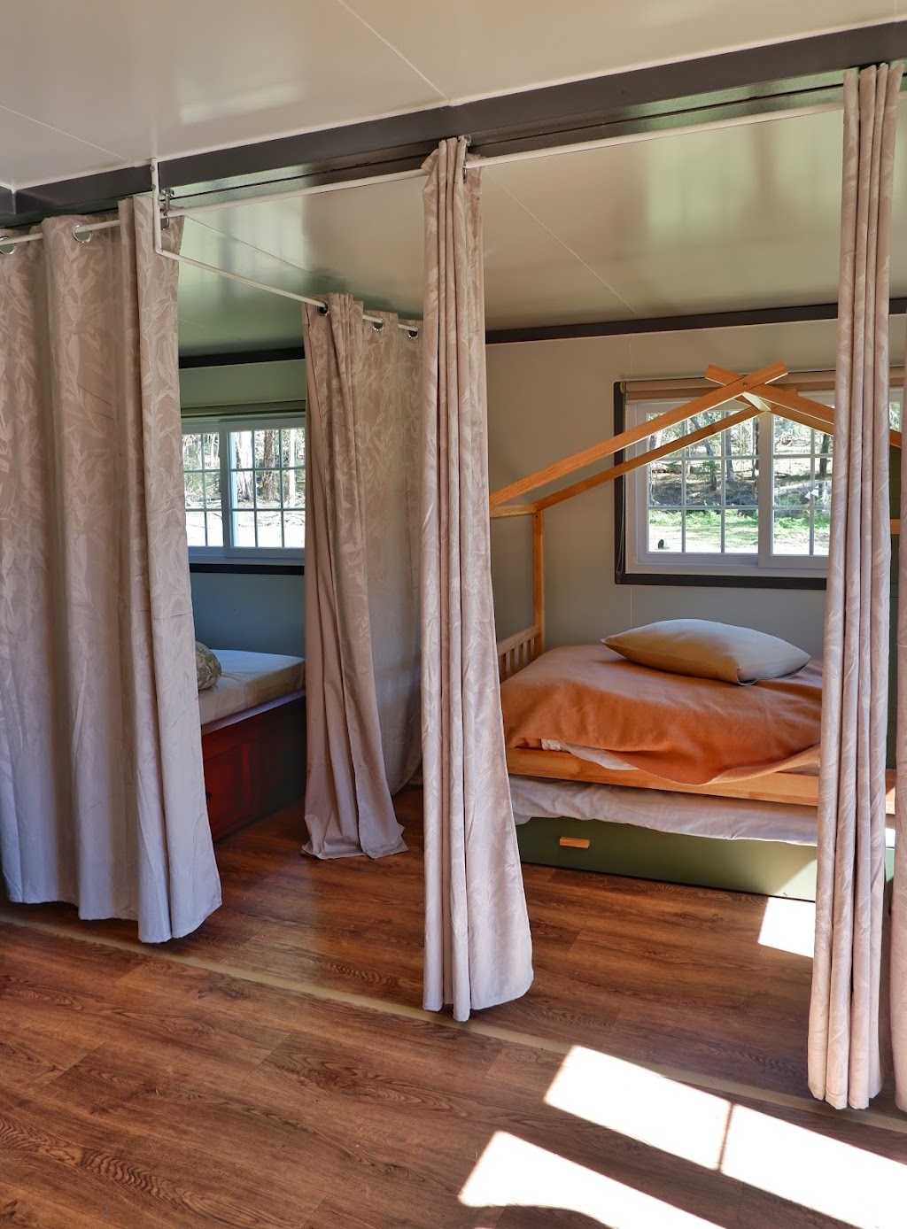 Doustys Farm Stay | 12089 Gwydir Hwy, Glen Elgin NSW 2370, Australia | Phone: 0428 162 158