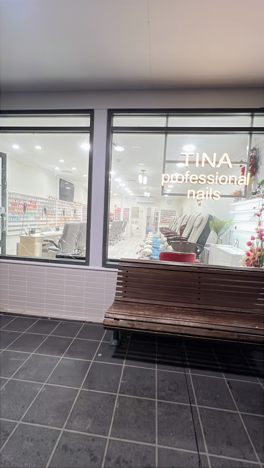 Tina Nails | 4 Ravenhill St, Kings Langley NSW 2147, Australia | Phone: (02) 9674 9518
