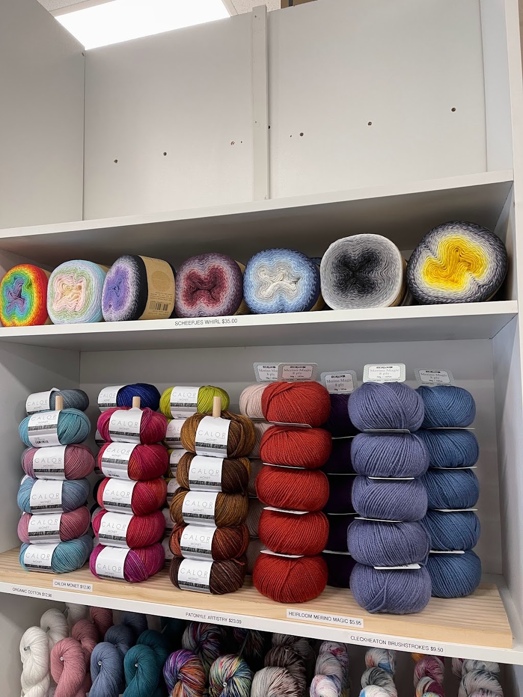 Spin A Yarn Pty Ltd | cafe | 1060 Thompsons Road Shop 4 (enter From, united Service Station, Thompsons Rd, Cranbourne West VIC 3977, Australia | 0397890746 OR +61 3 9789 0746