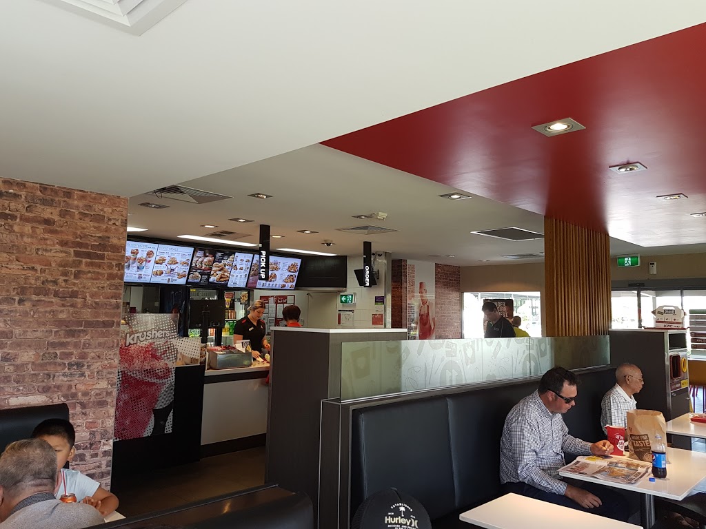 KFC Rosehill | meal takeaway | 111 Hassall St, Rosehill NSW 2142, Australia | 0298914055 OR +61 2 9891 4055