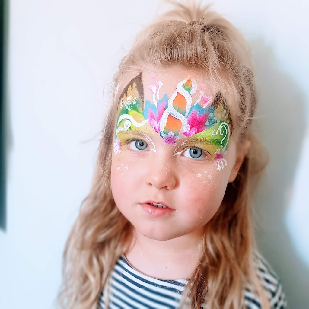 A Lady and Her Brush Face Painting |  | 48 Brandeis Grv, Karnup WA 6176, Australia | 0439037622 OR +61 439 037 622