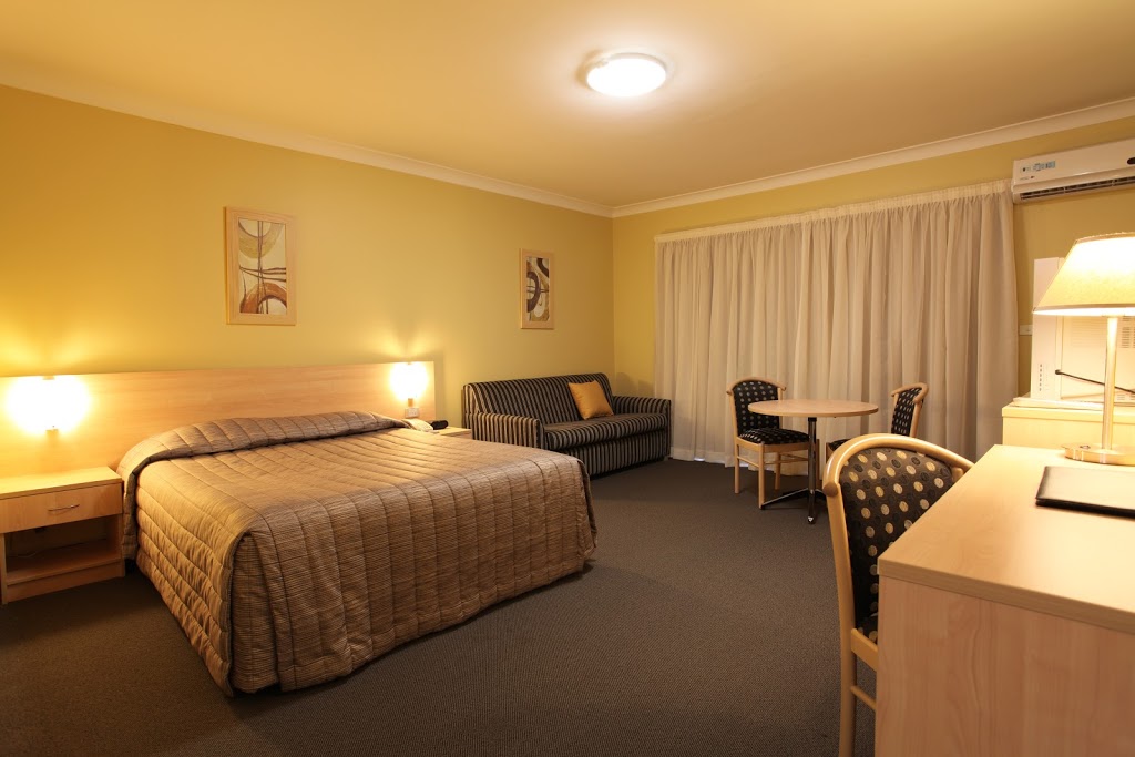 Maclin Lodge Motel | lodging | 38 Queen St, Campbelltown NSW 2560, Australia | 0246283788 OR +61 2 4628 3788