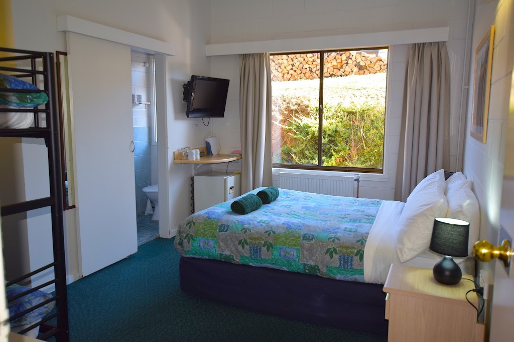 Alpine Resort Motel | 1 Nettin Circuit, Jindabyne NSW 2627, Australia | Phone: (02) 6456 2522