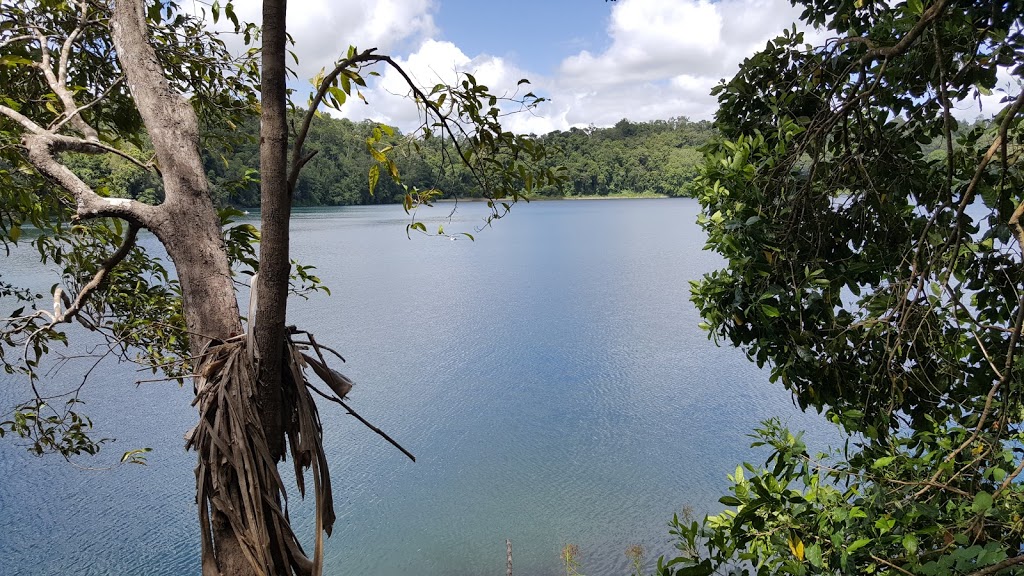 Crater Lakes National Park | Lake Eacham QLD 4884, Australia