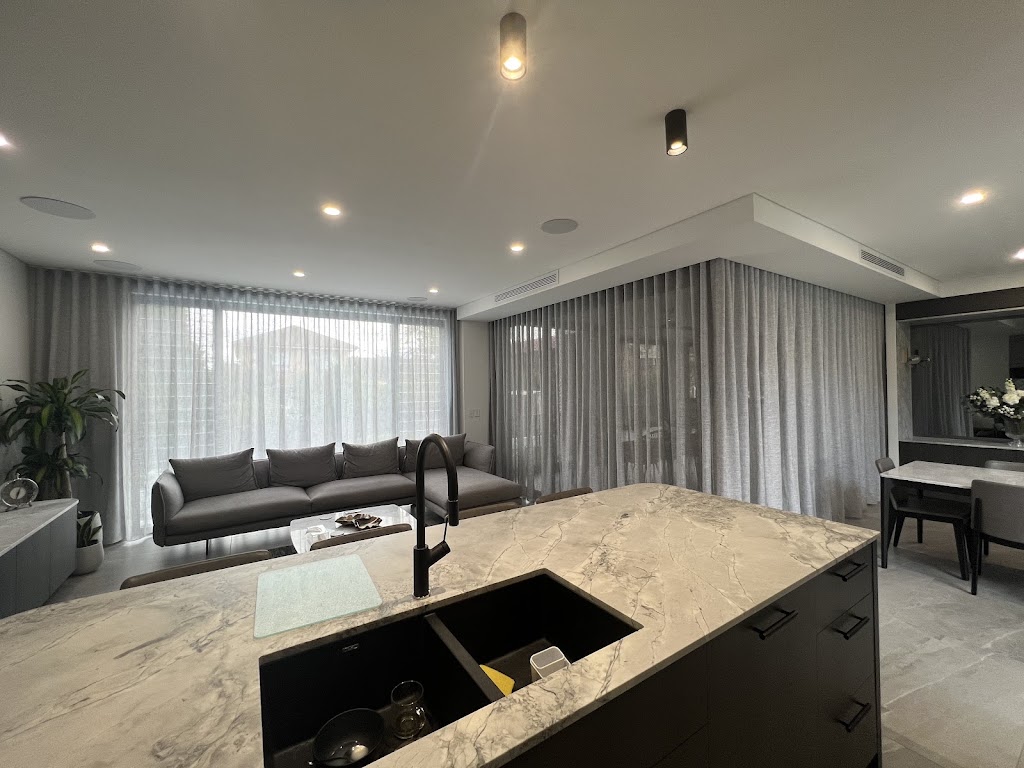 Men in Blinds | 674 Hume Hwy, Yagoona NSW 2199, Australia | Phone: 0416 243 435