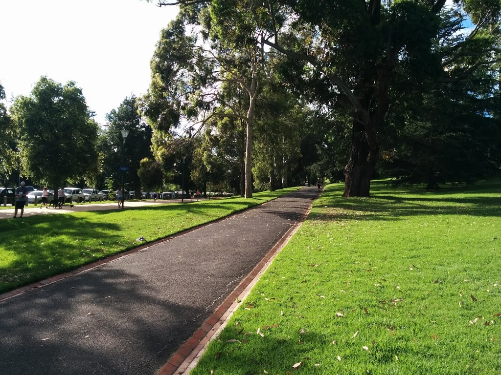 Pillars of Wisdom | park | Tan Track, Melbourne VIC 3004, Australia