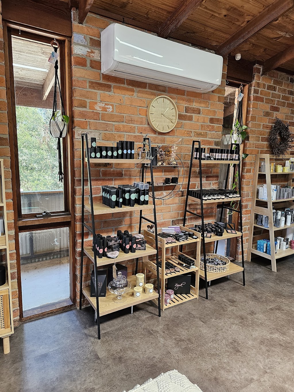Zyink cosmetics and beauty | 6 Bridge St, Foster VIC 3960, Australia | Phone: 0498 821 200