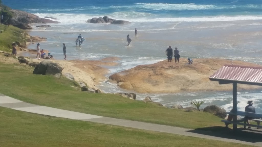 Horseshoe Bay Kiosk LOT 7042 Ocean Dr, South West Rocks NSW 2431, Australia