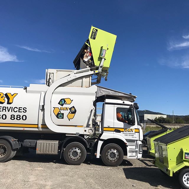 Mobile Skips Seaford | Cnr Main South Road & Seaford Road In Store : Bunnings Seaford, Old Noarlunga SA 5168, Australia | Phone: 1300 675 477