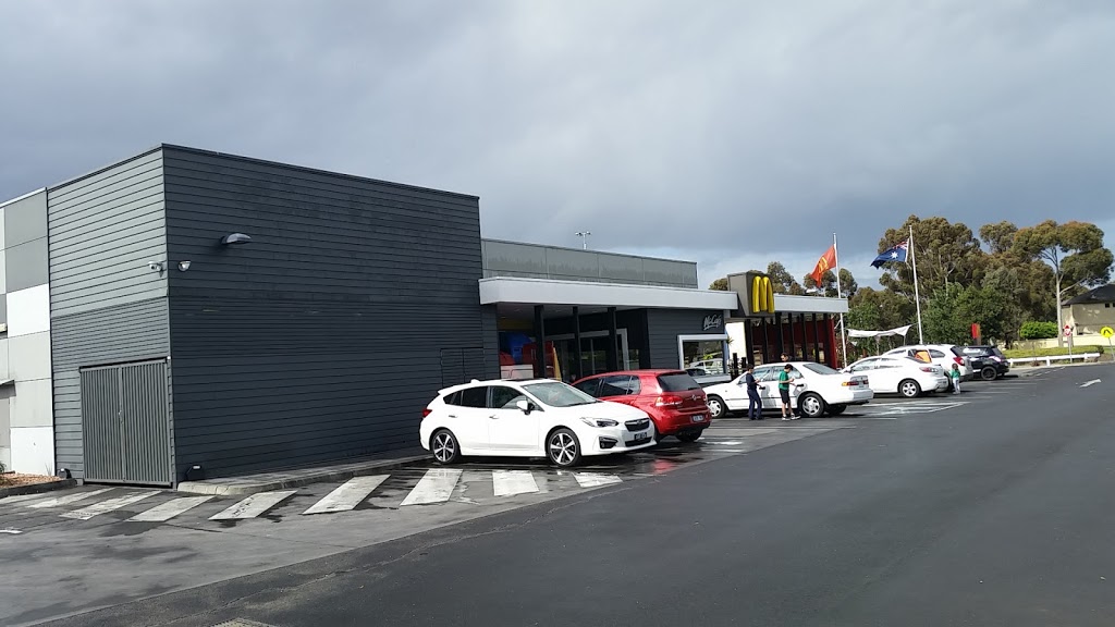 McDonalds Point Cook | 1/9 Jamieson Way, Point Cook VIC 3030, Australia | Phone: (03) 9395 7133