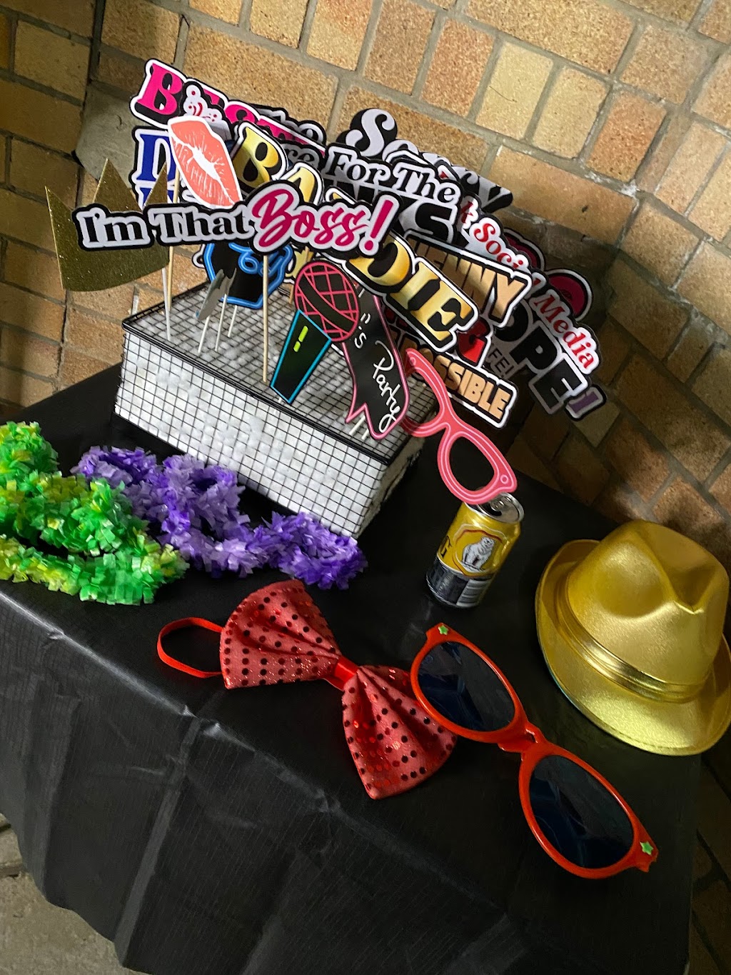 My Cute Photobooth | 180 Mossman St, Armidale NSW 2350, Australia | Phone: 0450 453 509