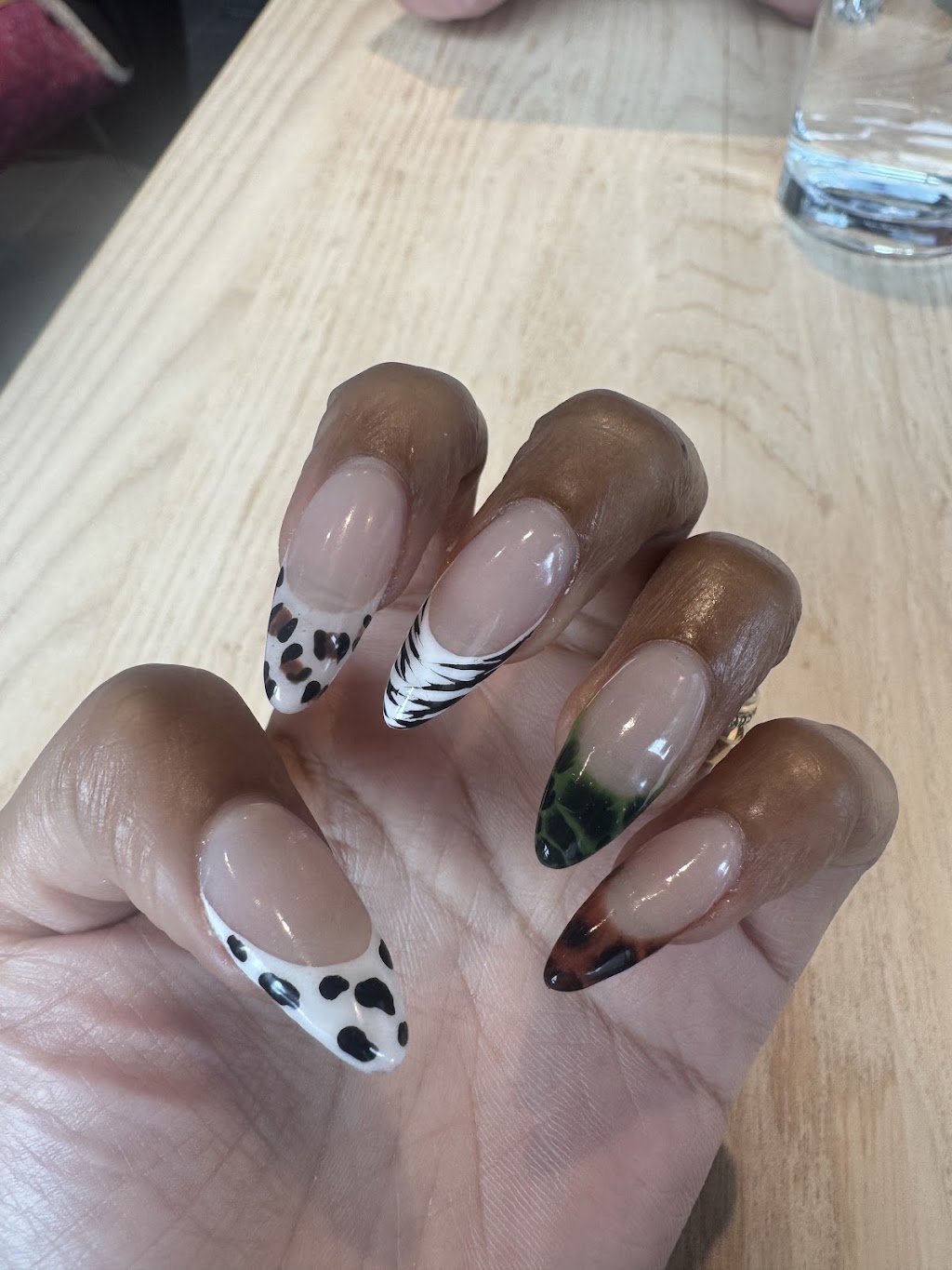 LaRose Nails & Beauty Mt Annan | Shop 18A/11/13 Main St, Mount Annan NSW 2567, Australia | Phone: (02) 4610 2035