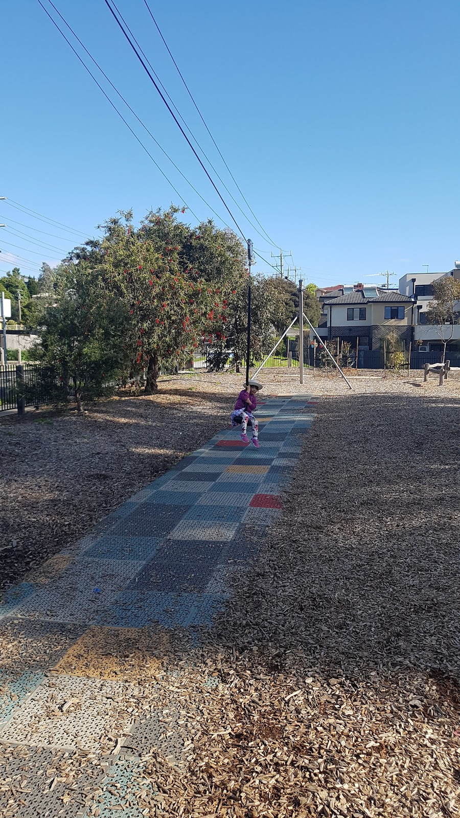 Austin Crescent Playground | 22 Austin Cres, Pascoe Vale VIC 3044, Australia | Phone: (03) 8606 3500