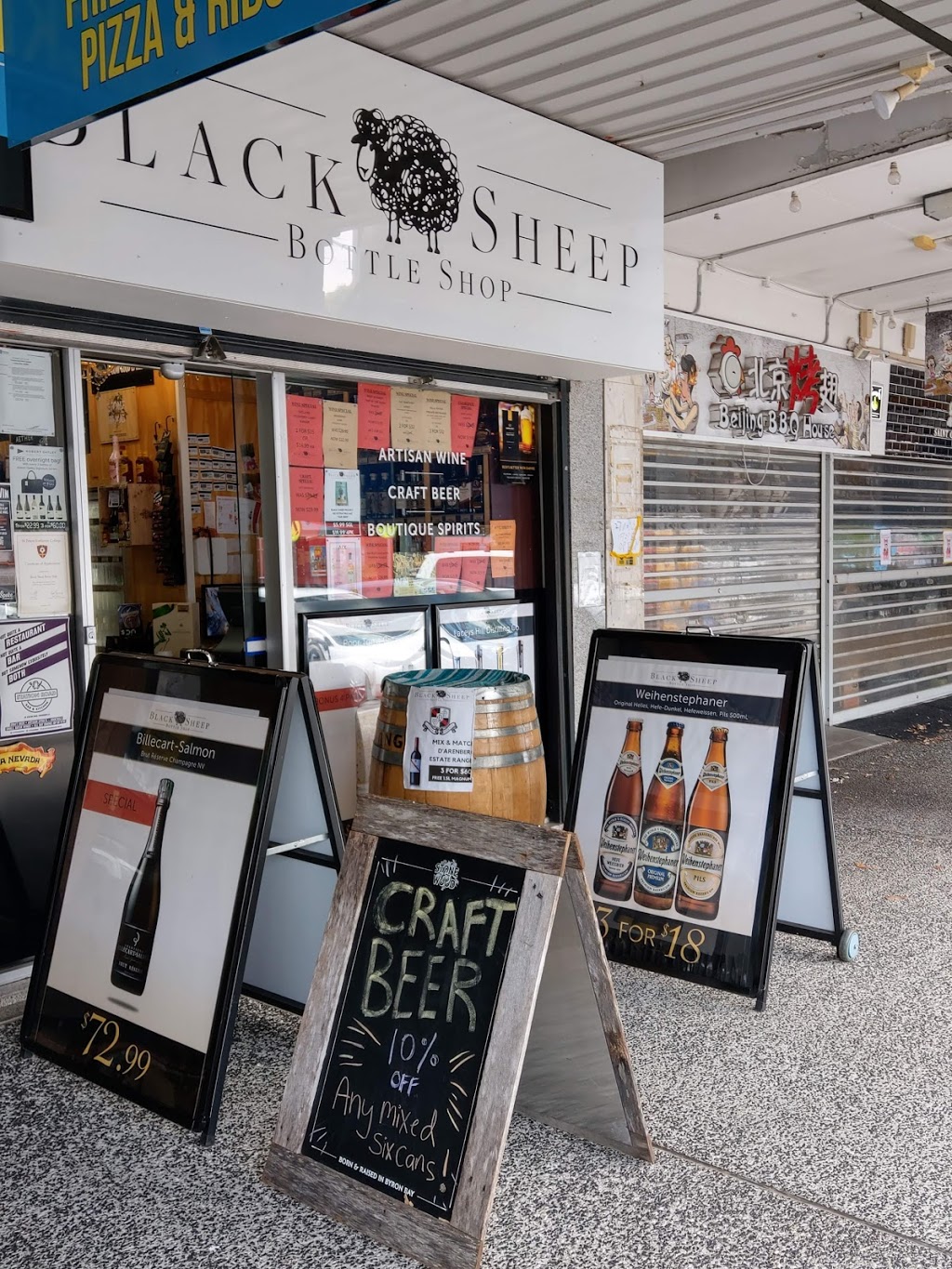 Black Sheep Bottle Shop | liquor store | 11/225 Hawken Dr, St Lucia QLD 4067, Australia | 0738760157 OR +61 7 3876 0157