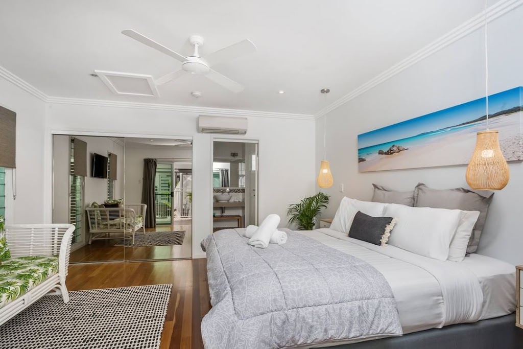 Azur Villas Byron Bay | 44 Shirley St, Byron Bay NSW 2481, Australia | Phone: (02) 6680 7551