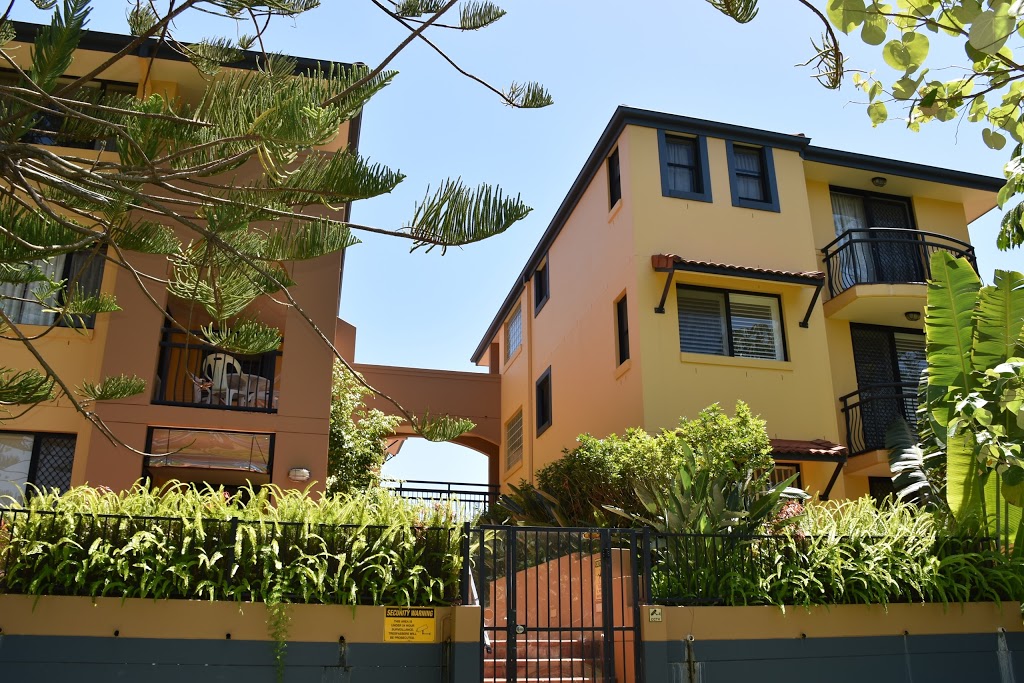 Mermaid Beach Park View Resort | 40-44 Ventura Rd, Mermaid Beach QLD 4218, Australia | Phone: (07) 5575 6100