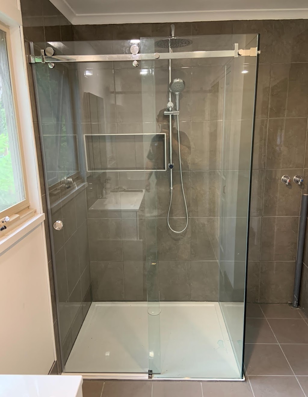 Moorabool Glass and Glazing | Unit 1/5 Kennedy Pl, Maddingley VIC 3340, Australia | Phone: 0419 885 198