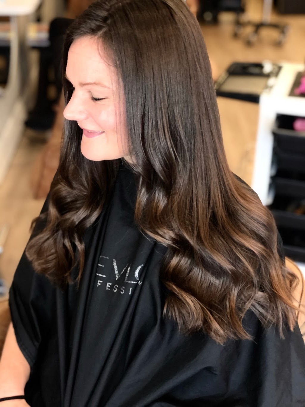 Hair By Lou Bee | Shop 3 / 56 Carr Street, Entrance, Under Coogee View Apartments, Arden St, Coogee NSW 2034, Australia | Phone: 0424 916 252