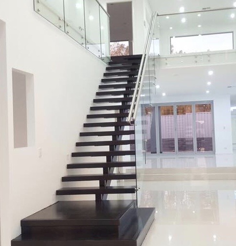 Stringer Stairs Sydney |  | 17/25 Childs Rd, Chipping Norton NSW 2170, Australia | 0432360488 OR +61 432 360 488