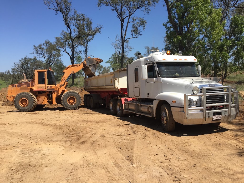 C & K Transport & Earthmoving | 13 Cranks Ave, Three Moon QLD 4630, Australia | Phone: (07) 4167 2024