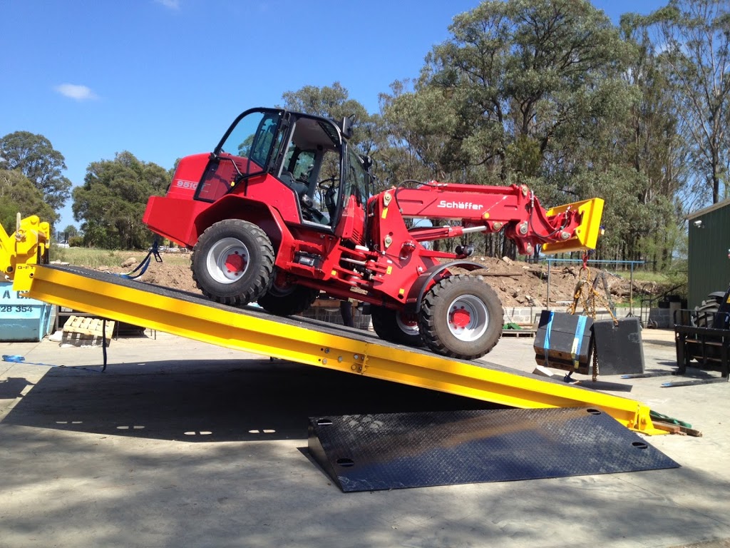 Forkwest Schaffer Loaders | 68 McCombe Rd, Davenport WA 6230, Australia | Phone: (08) 9725 4970