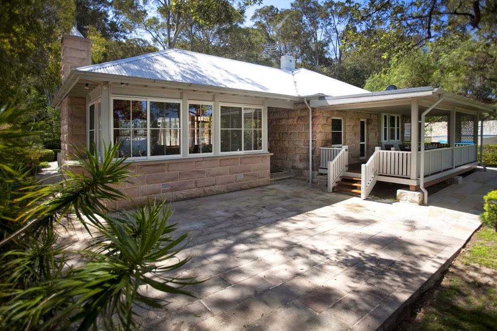 Bangalla - Sydneys historic island holiday home | lodging | 86 Florence Terrace, Scotland Island NSW 2105, Australia | 07500839400 OR +44 7500 839400
