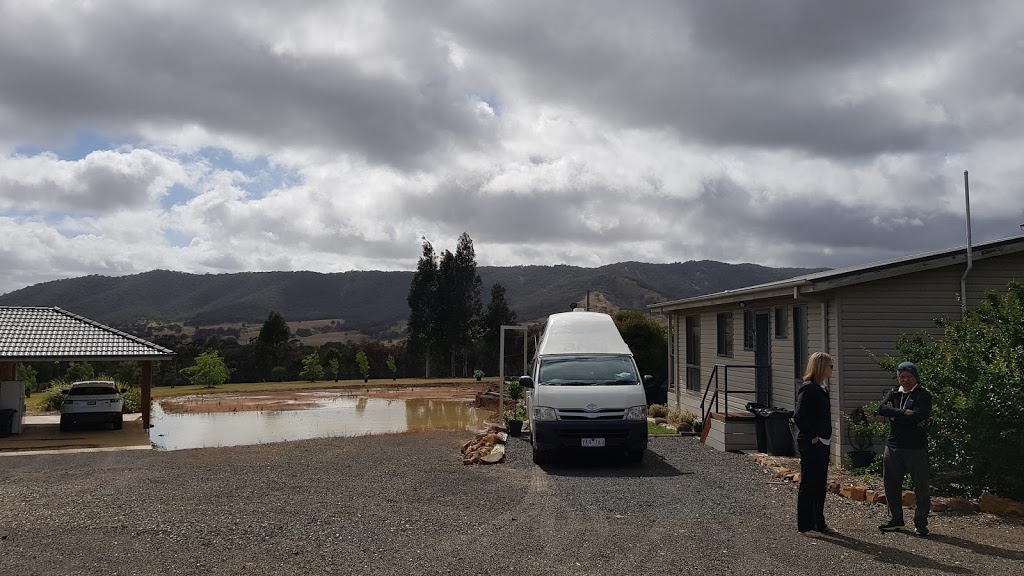 Yeoys Place | lodging | 40 Kippings Ln, Tallarook VIC 3659, Australia | 0418596807 OR +61 418 596 807