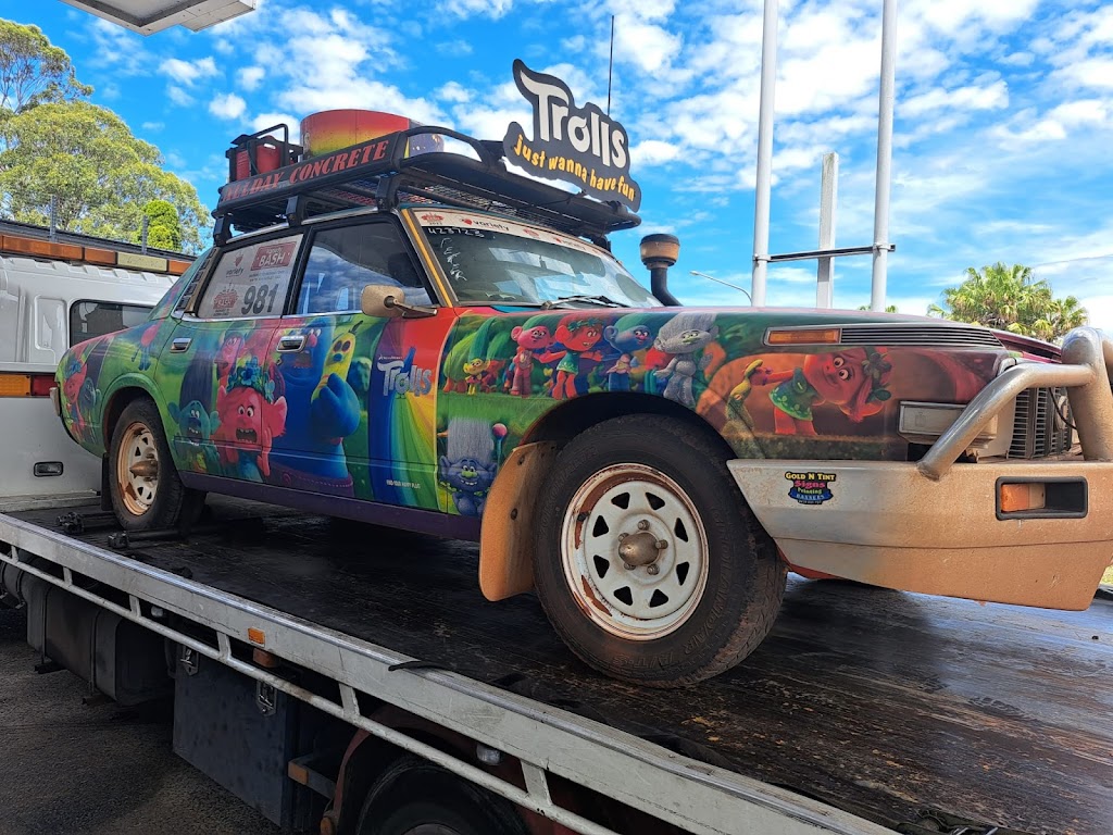 Towing Azna and Recovery | 28 Satinwood St, Melonba NSW 2765, Australia | Phone: 0401 946 011