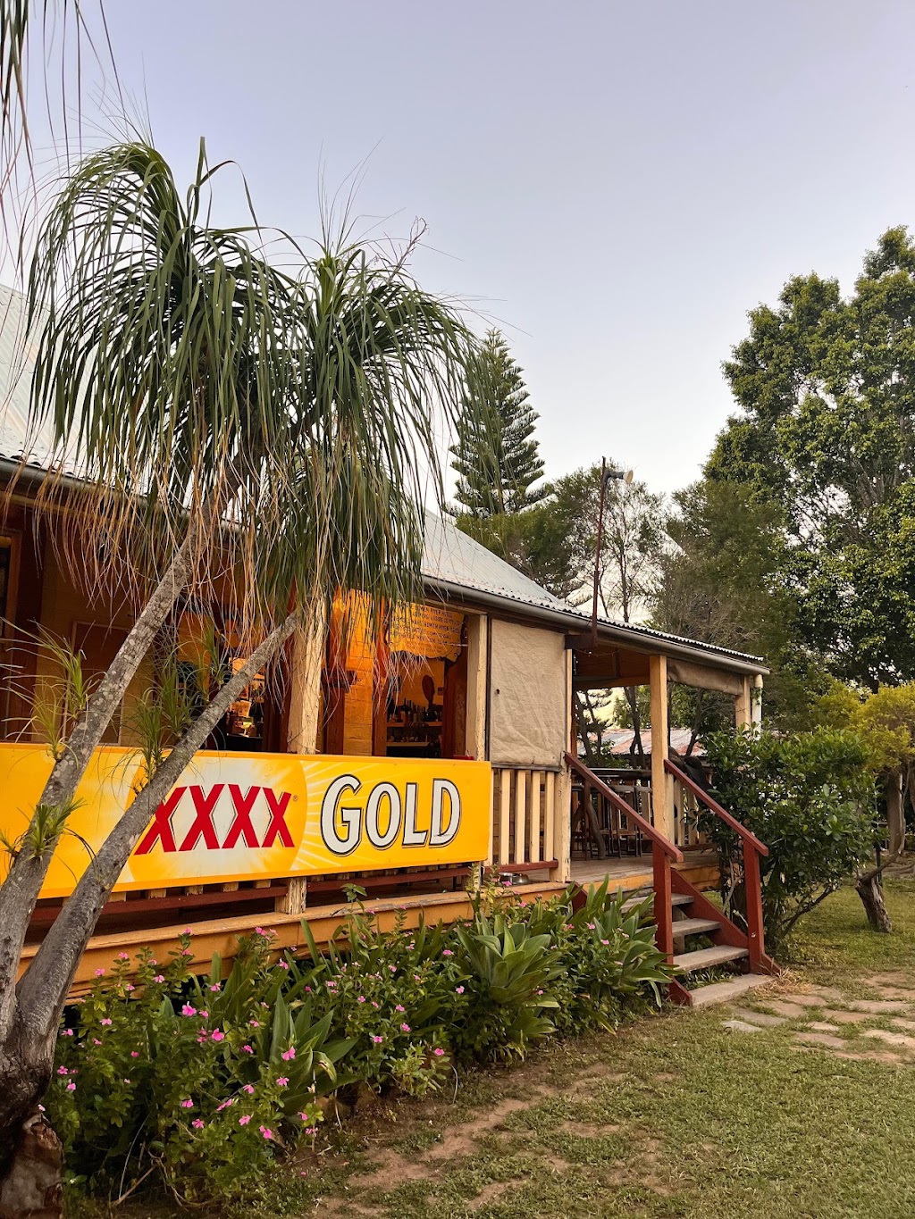 Bowen River Hotel | 41 Mount Wyatt Rd, Mount Wyatt QLD 4804, Australia | Phone: 0499 033 746