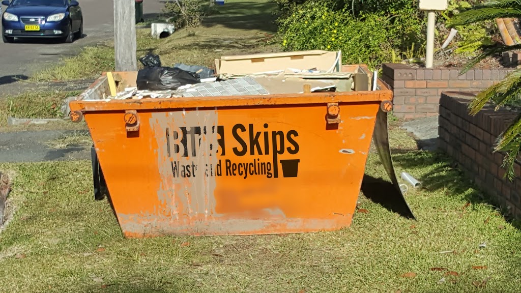 Bins Skips Waste and Recycling Ulladulla |  | 17 Gemini Way, Narrawallee NSW 2539, Australia | 0288400024 OR +61 2 8840 0024