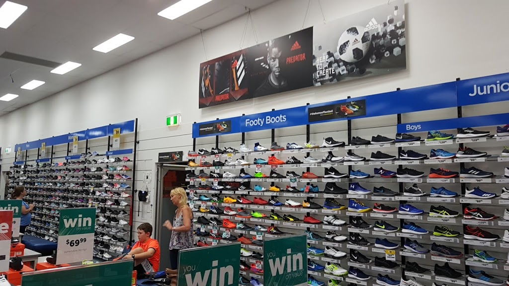 rebel Macgregor | shoe store | 583 Kessels Rd, Macgregor QLD 4109, Australia | 0734930033 OR +61 7 3493 0033