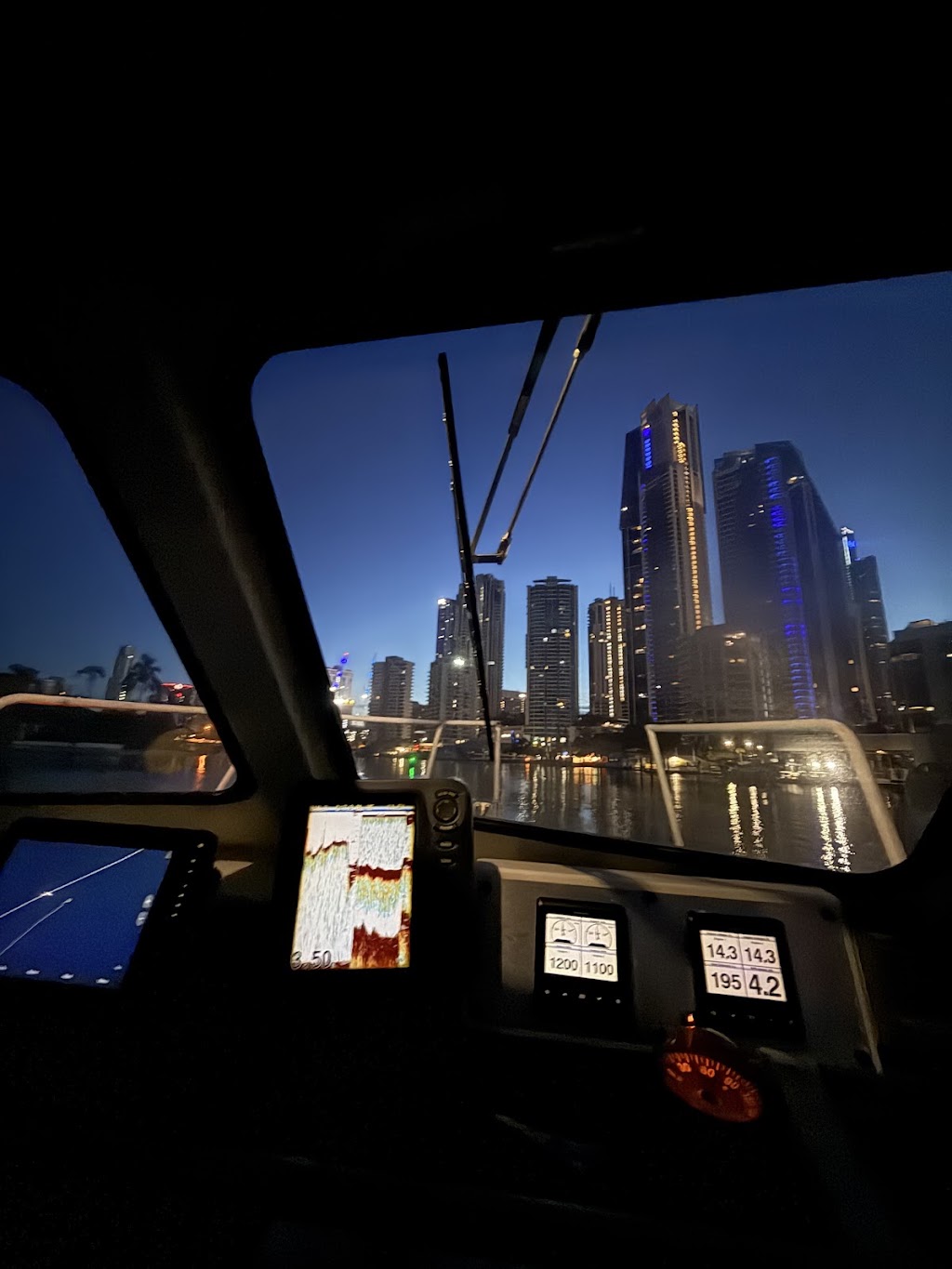 Reef & River Charters | 3 Muriel Henchman Dr, Main Beach QLD 4217, Australia | Phone: 0490 011 736