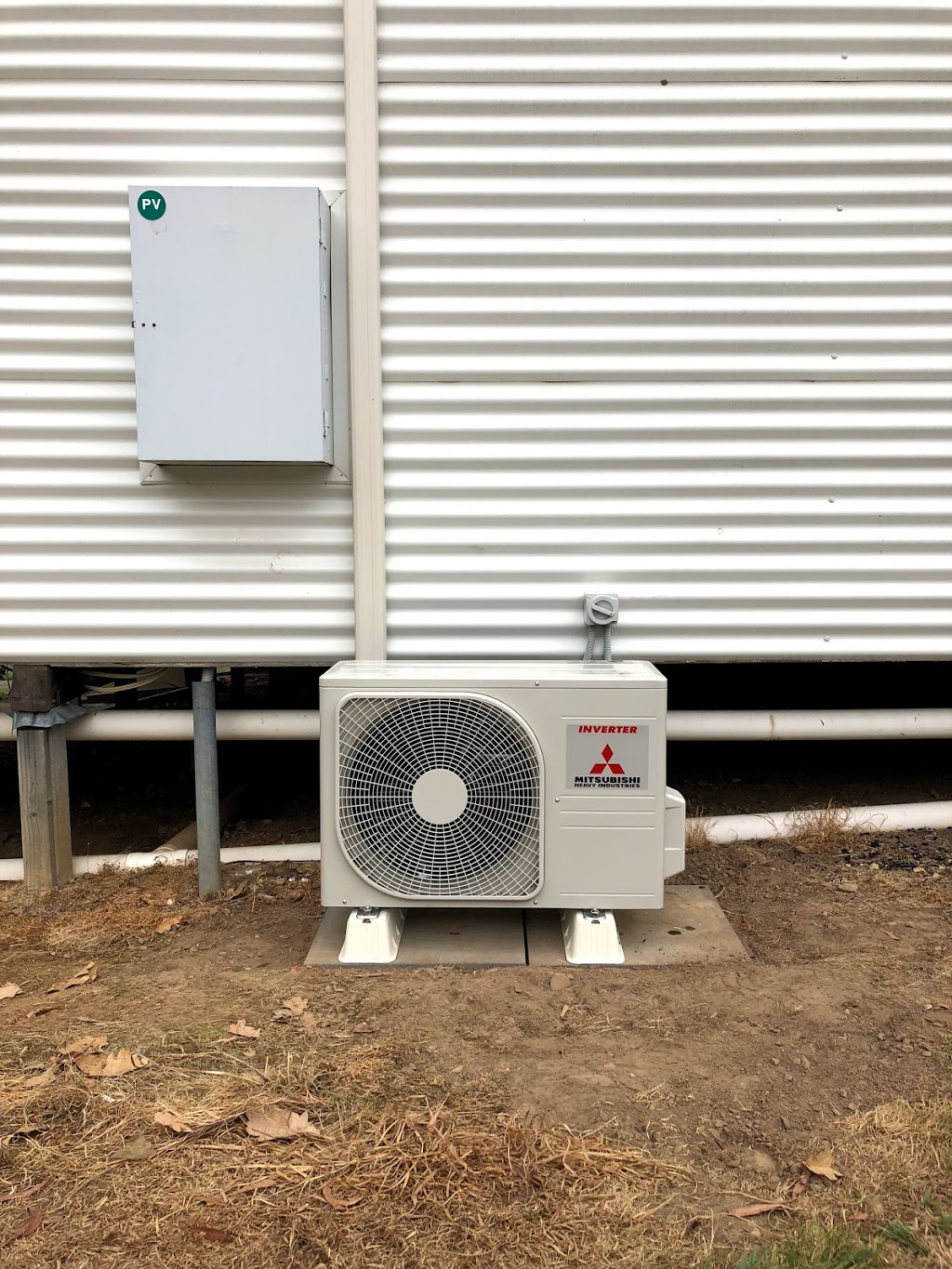 Spot On A/C Electrical & Solar | 3733 Omeo Hwy, Eskdale VIC 3701, Australia | Phone: 0458 089 398