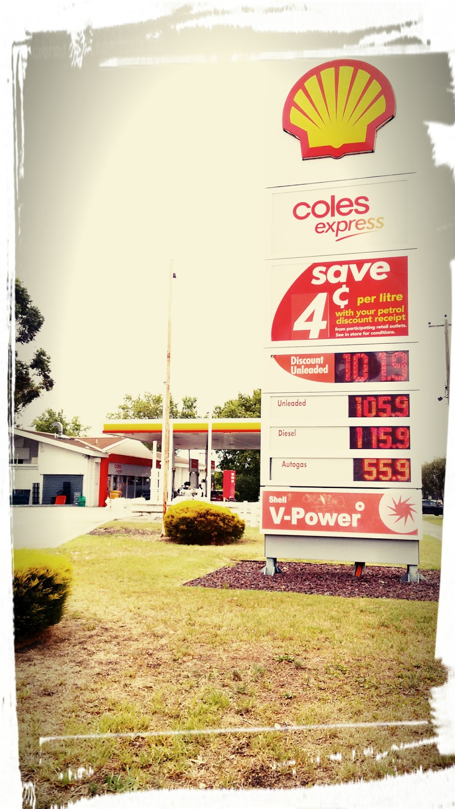 Coles Express | 377 Heidelberg Rd, Fairfield VIC 3078, Australia | Phone: (03) 9489 1782
