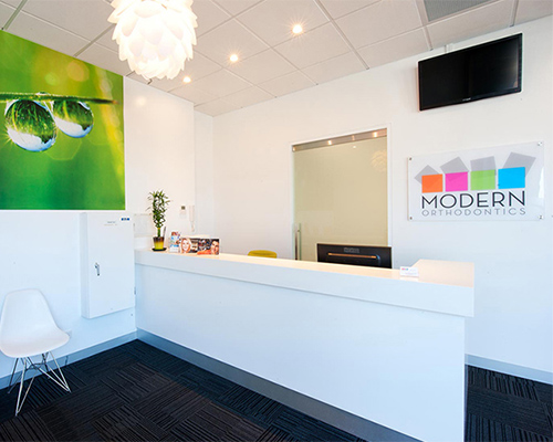 Modern Orthodontics | dentist | 1 Leonard St, Burwood VIC 3125, Australia | 1300367678 OR +61 1300 367 678