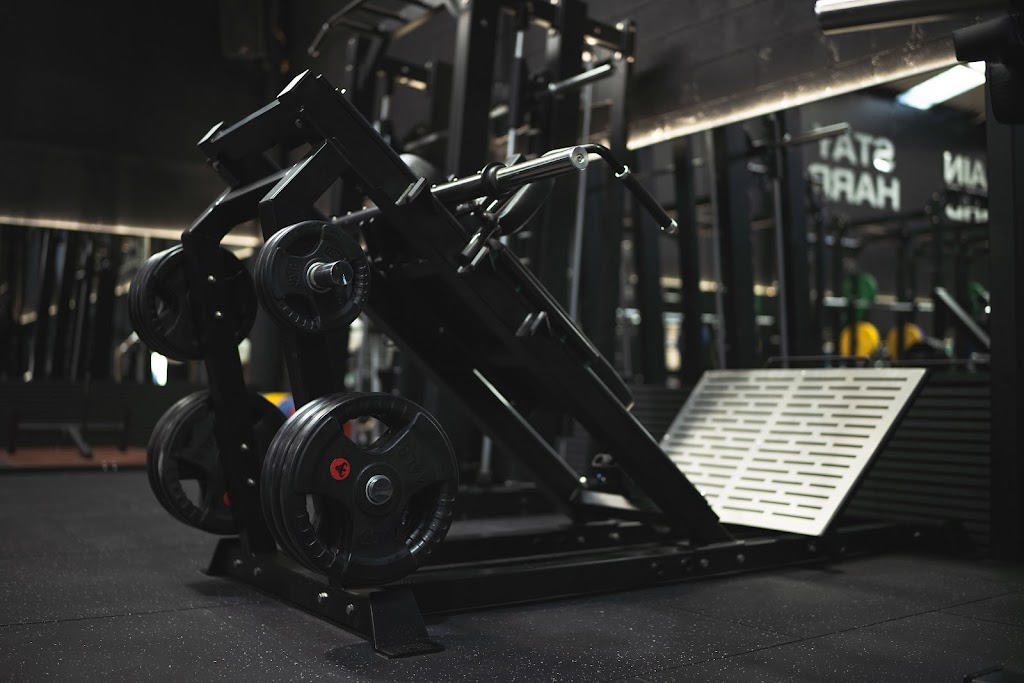 MAK Muscle Gym | 329 White Rd, South Dudley VIC 3995, Australia | Phone: 0494 324 264