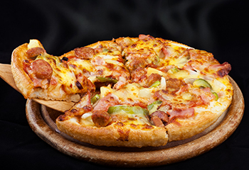 The Pizza Heist | restaurant | Shop 9/4-6 Wandella Rd, Miranda NSW 2228, Australia | 0295253535 OR +61 2 9525 3535