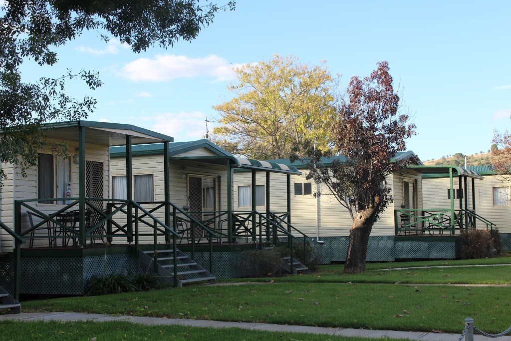 Gundagai Cabins & Tourist Park | 1 Nangus Rd, Gundagai NSW 2722, Australia | Phone: (02) 6944 4440