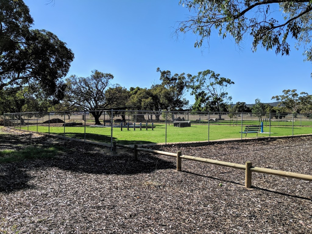 Harmony Fields Dog Park | park | Maddington WA 6109, Australia | 0893973000 OR +61 8 9397 3000