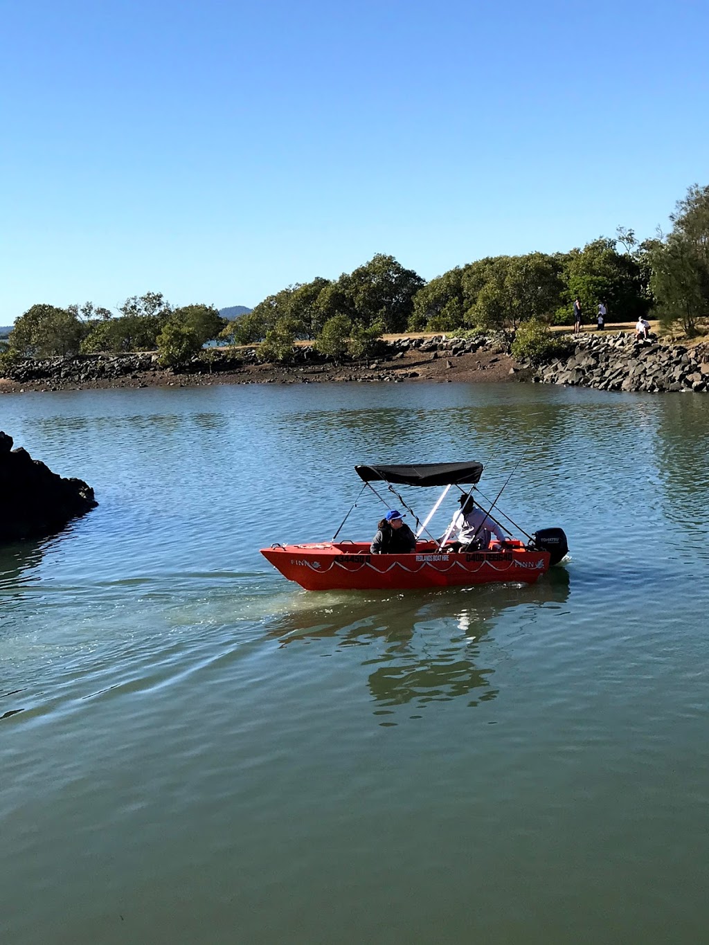 Redland Bay Boat Hire On Moreton Bay | Weinam Creek Boat Ramp, 9 Meissner St, Redland Bay QLD 4165, Australia | Phone: 0406 099 640