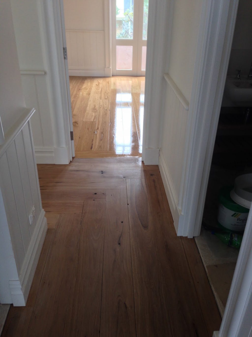 Timber Floors Sanding & Concrete Grinding 0418602282 | general contractor | 25 Otway St, Orient Point NSW 2540, Australia | 0244474755 OR +61 2 4447 4755
