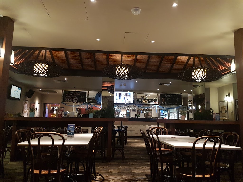 Lakes Hotel | restaurant | 307 Gardeners Rd, Rosebery NSW 2018, Australia | 0296672536 OR +61 2 9667 2536